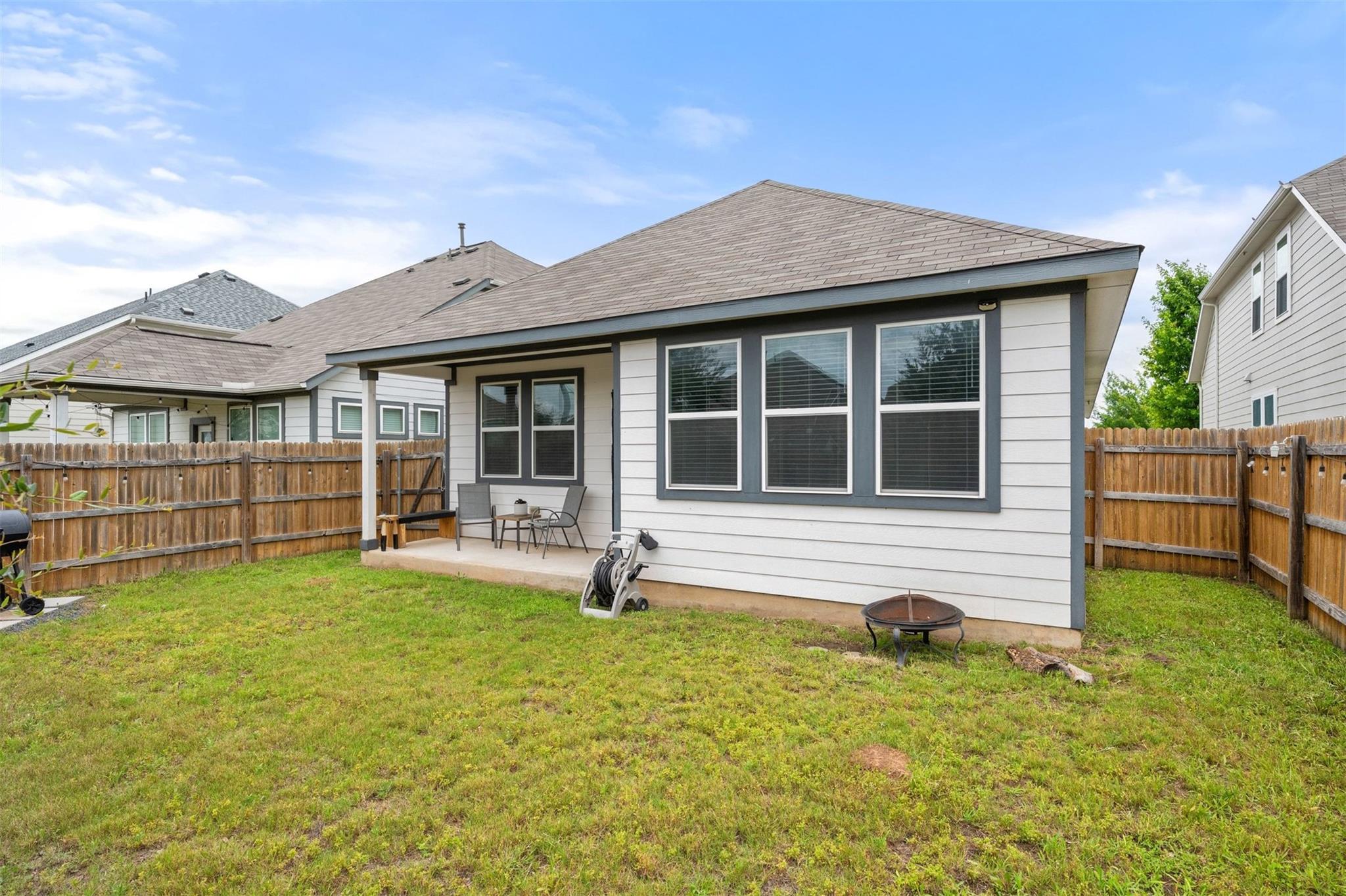 11917 Cimaizon Dr Property Photo 26