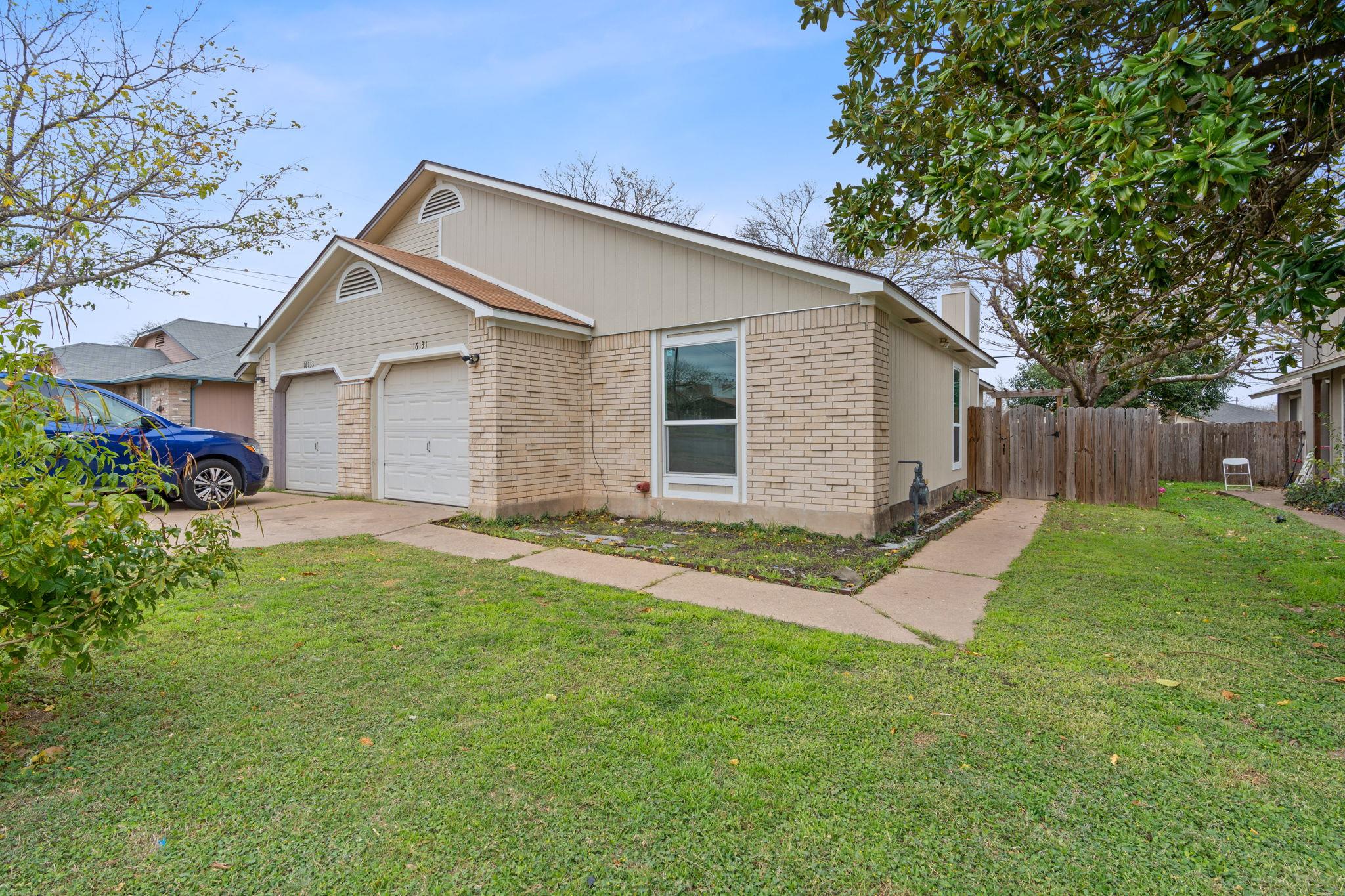16131 Stoneham Cir Property Photo 1