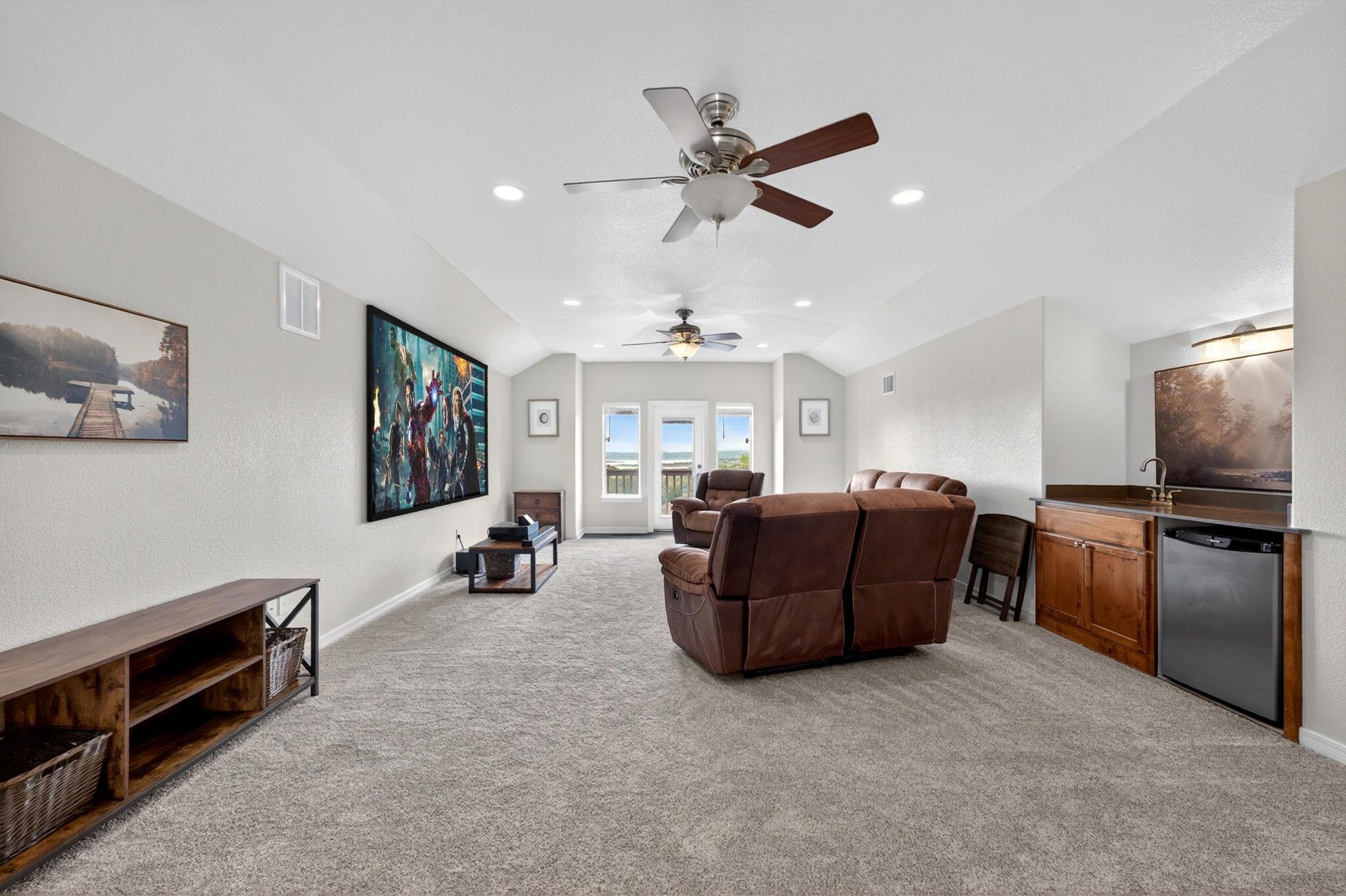 123 Grosbeak Dr Property Photo 25