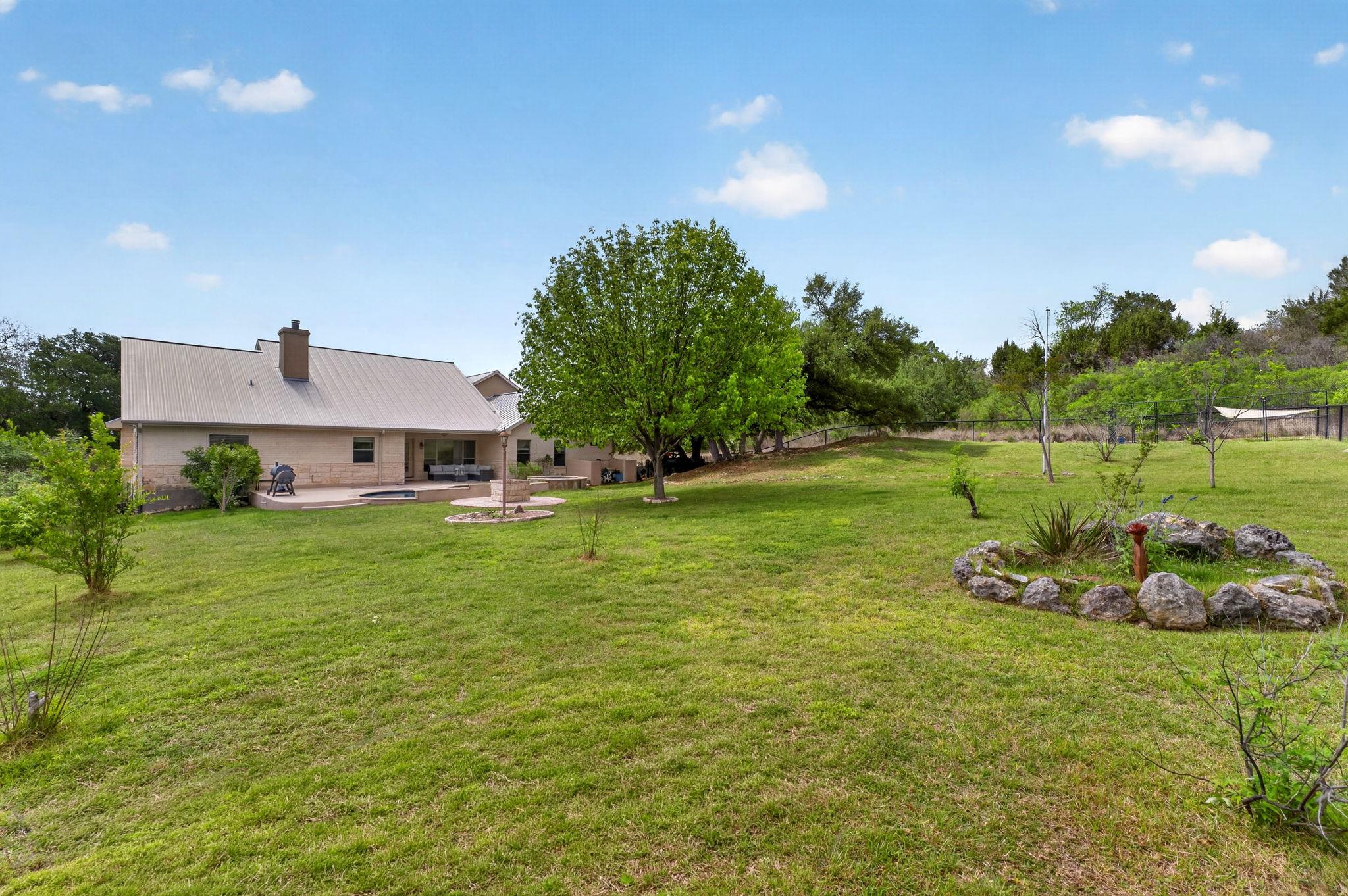 123 Grosbeak Dr Property Photo 34