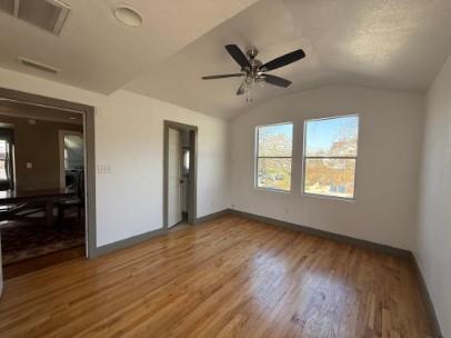 1822 W 35th St Property Photo 8