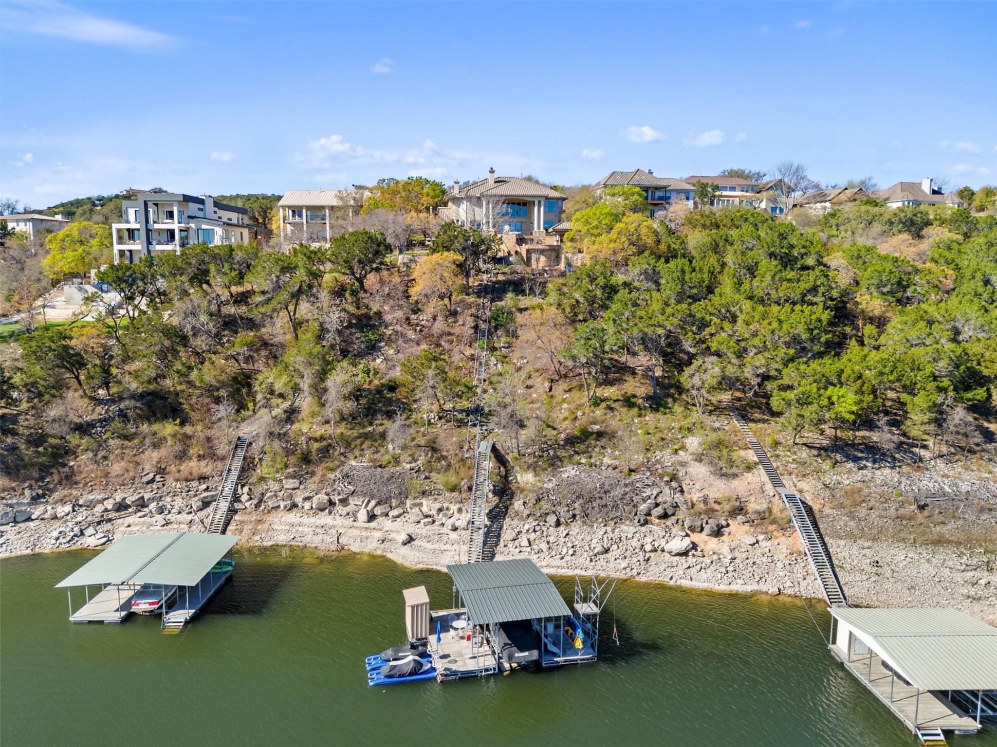 17912 Crystal Cv Property Photo 4