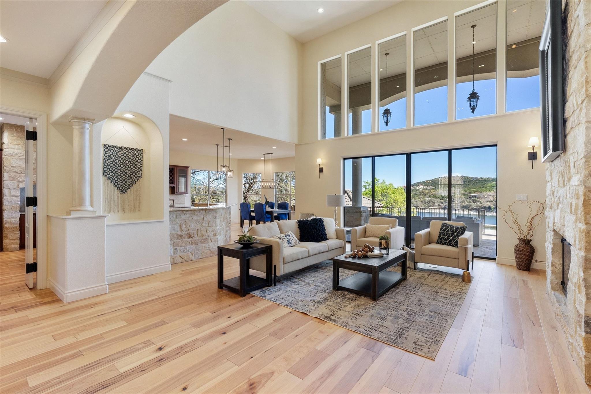 17912 Crystal Cv Property Photo 12