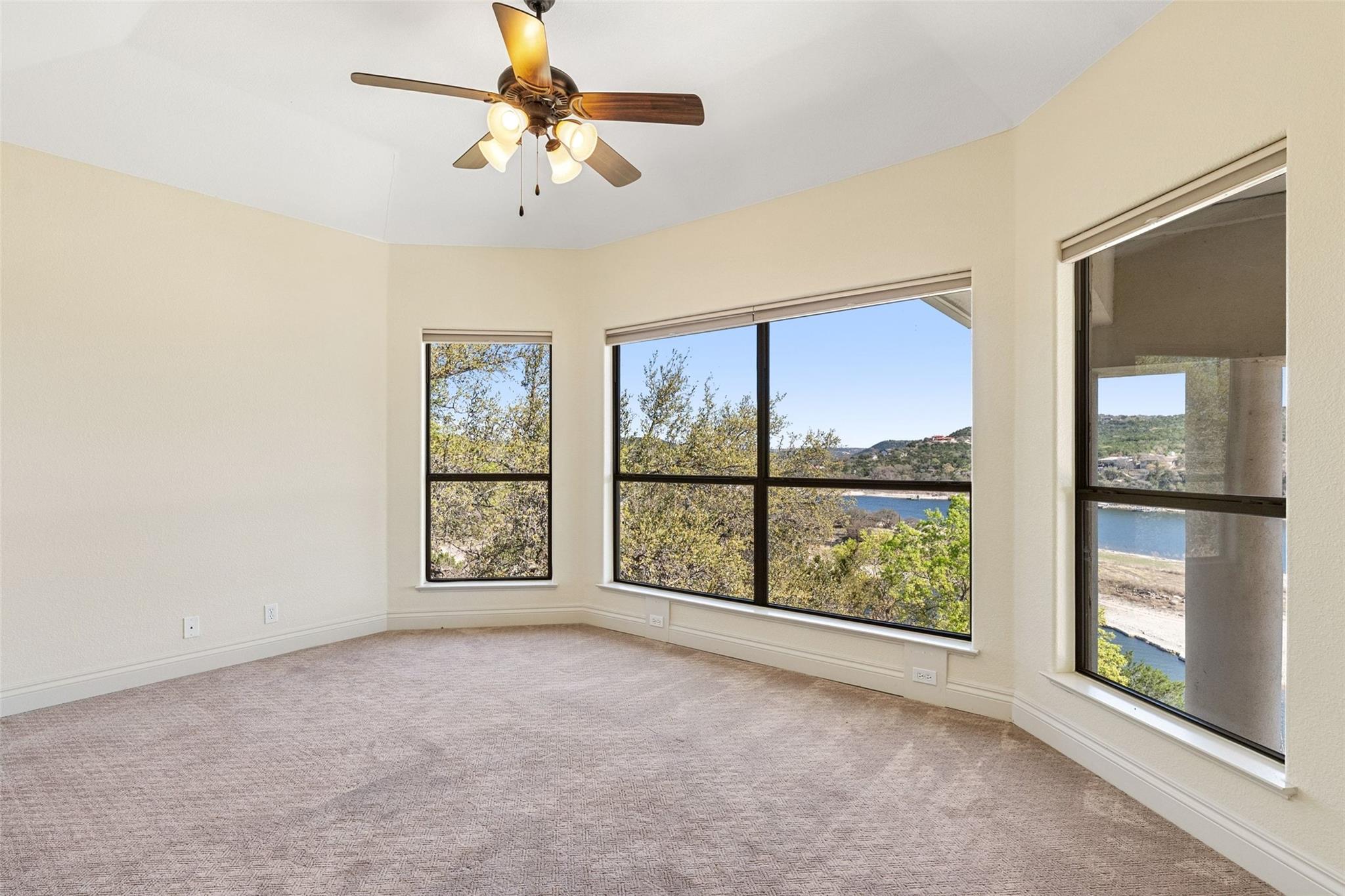17912 Crystal Cv Property Photo 27