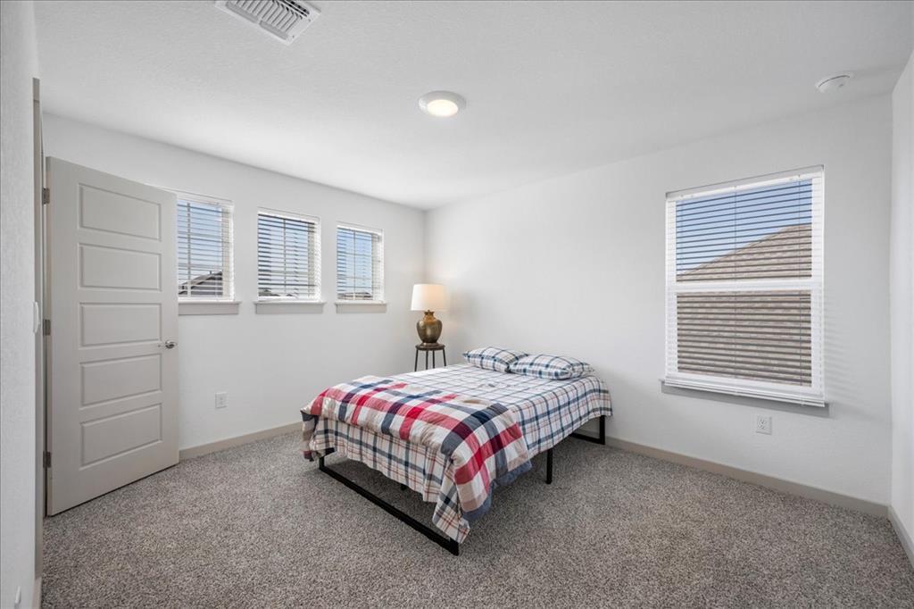 420 Deerpath St Property Photo 18