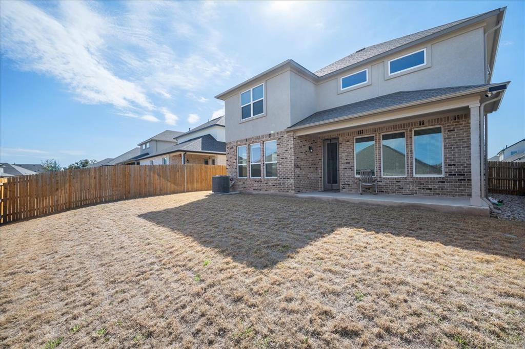 420 Deerpath St Property Photo 22
