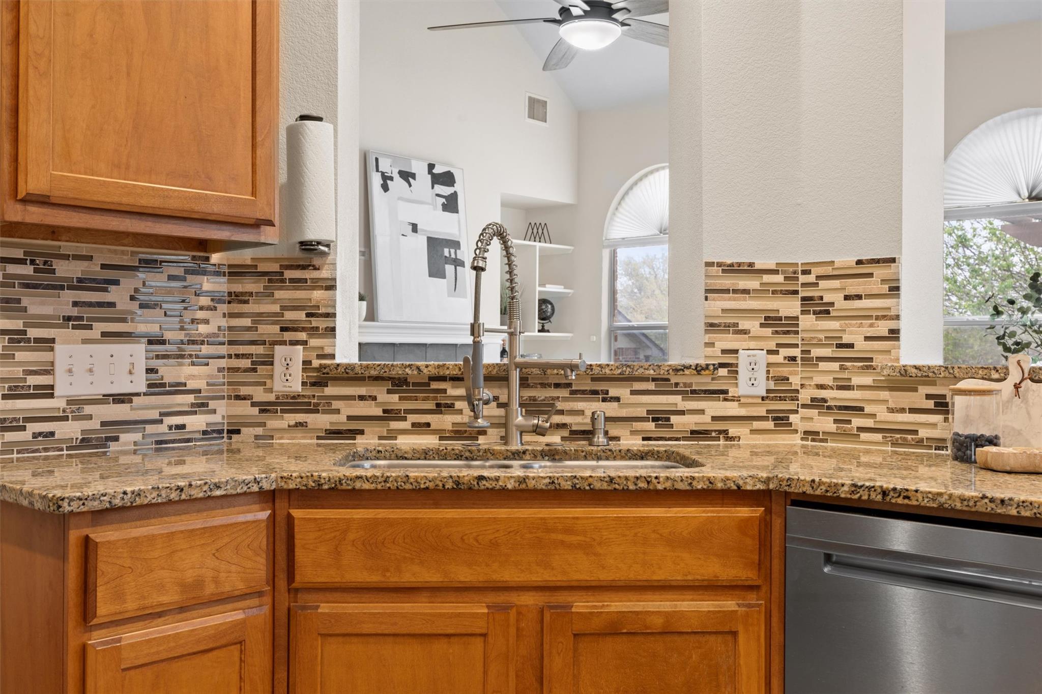 2701 Blackstone Cv Property Photo 10