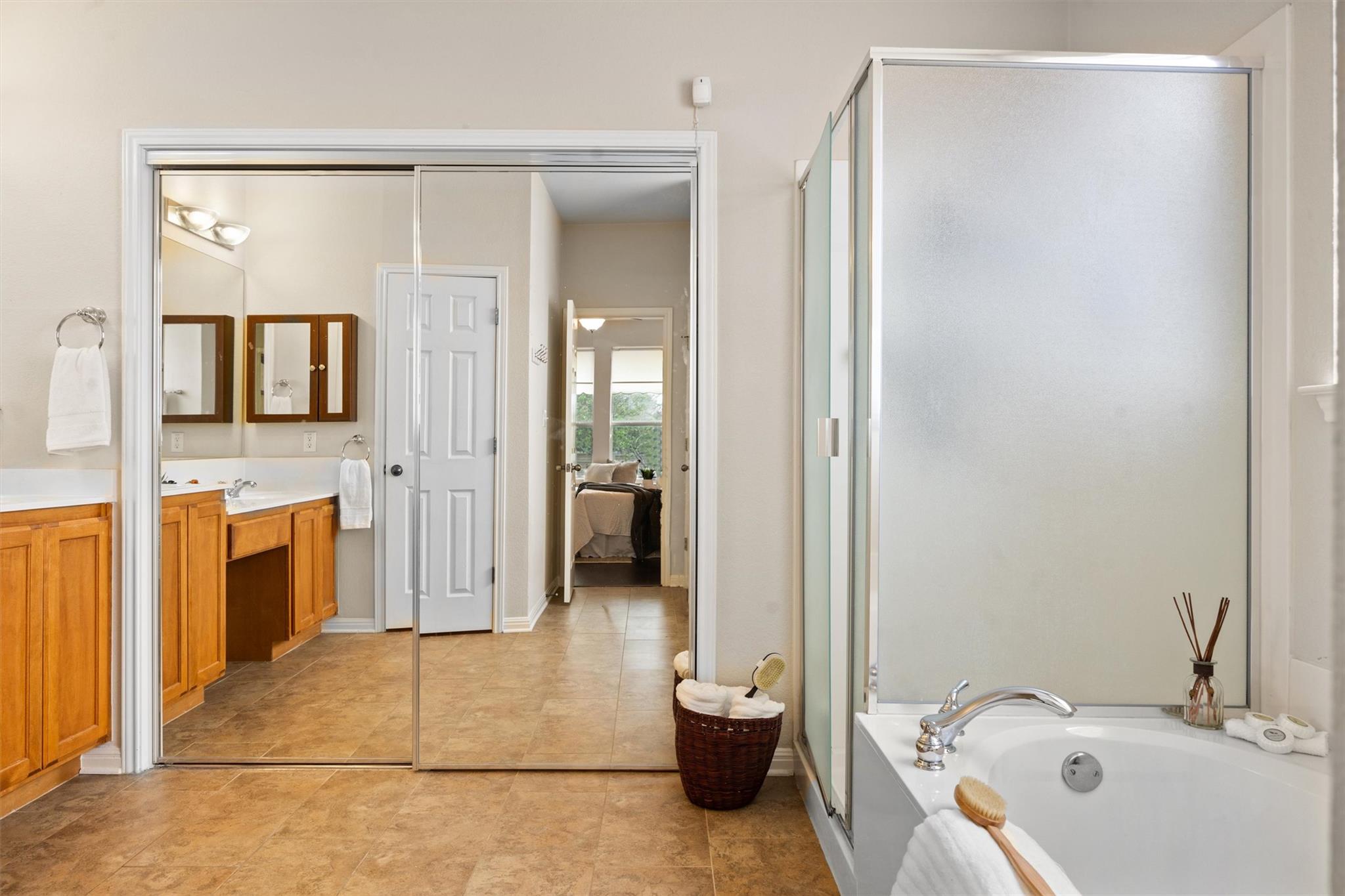 2701 Blackstone Cv Property Photo 20