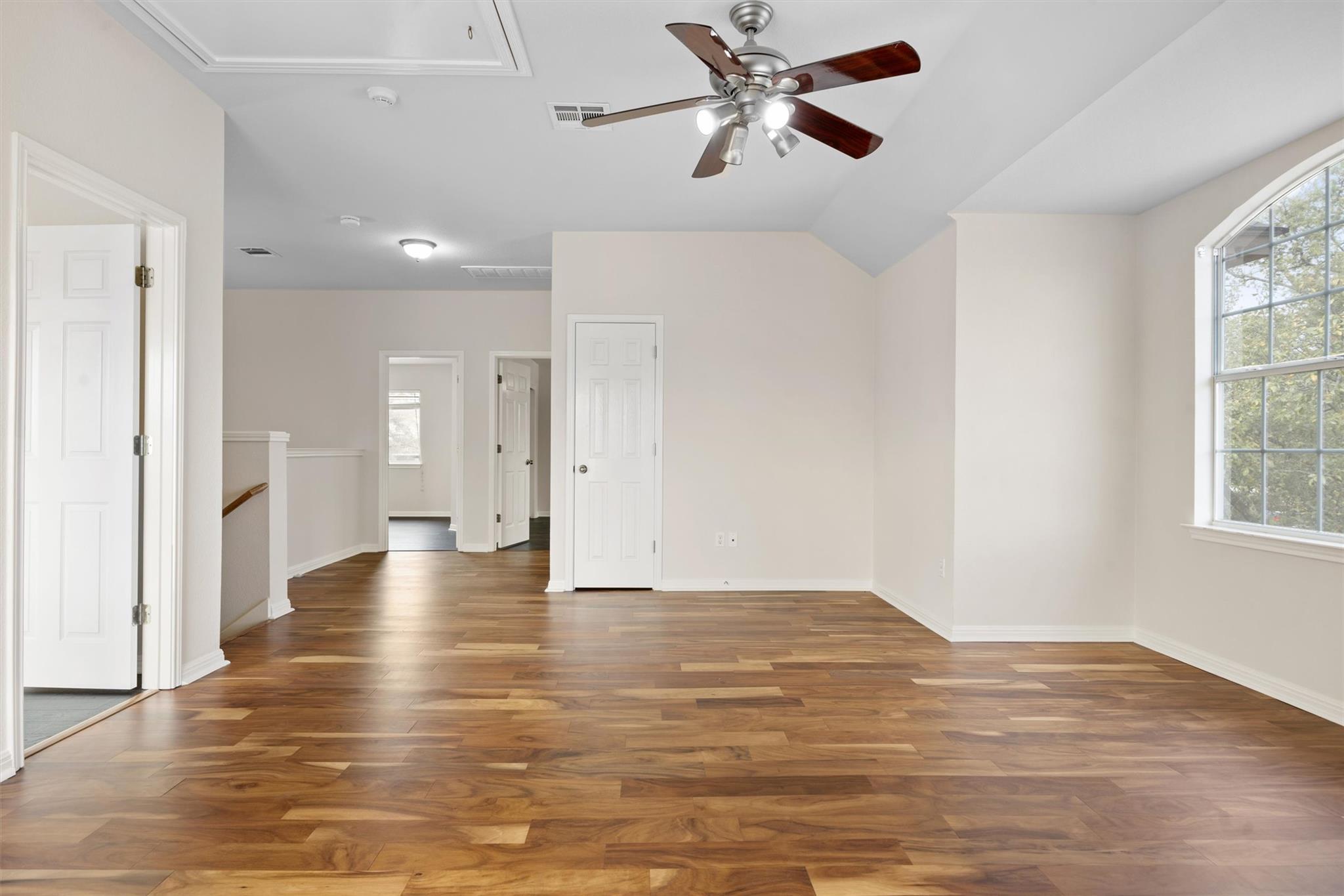 2701 Blackstone Cv Property Photo 26