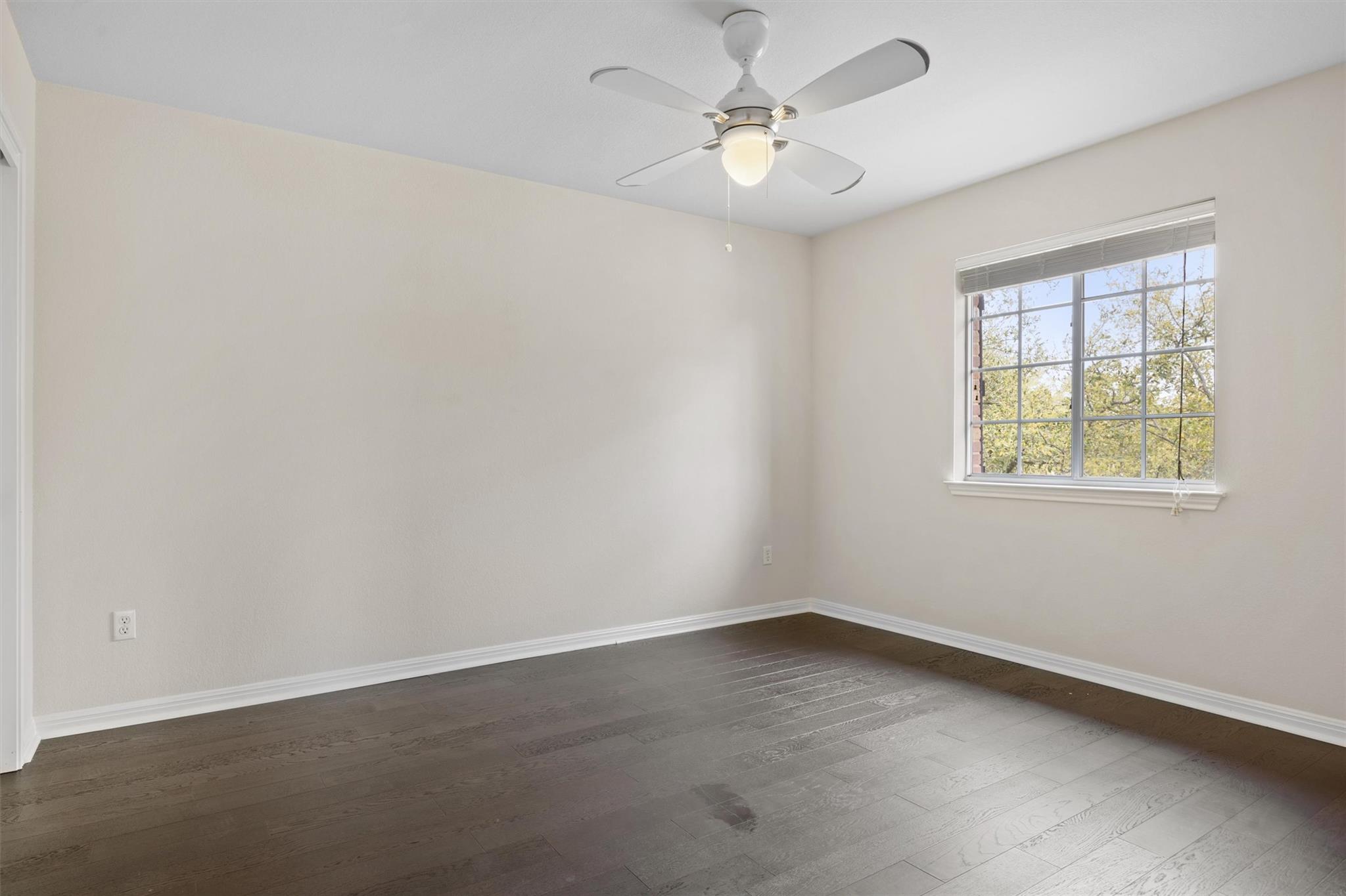 2701 Blackstone Cv Property Photo 31