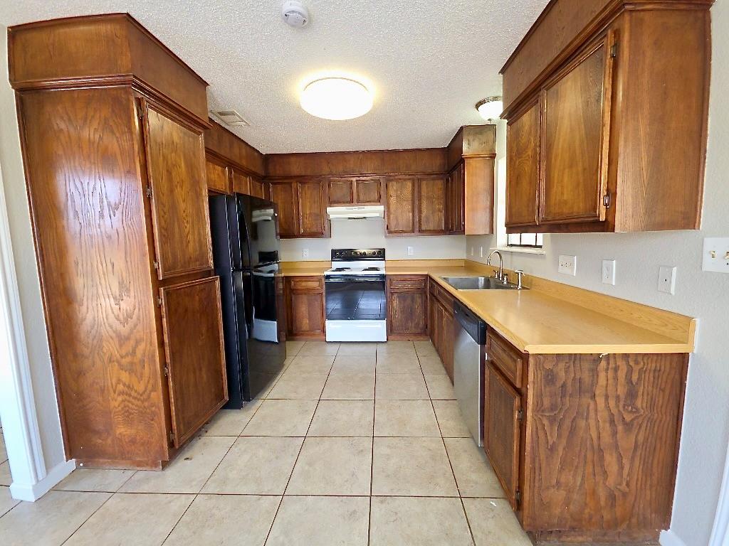 1081 Private Road 7023 None Property Photo 7