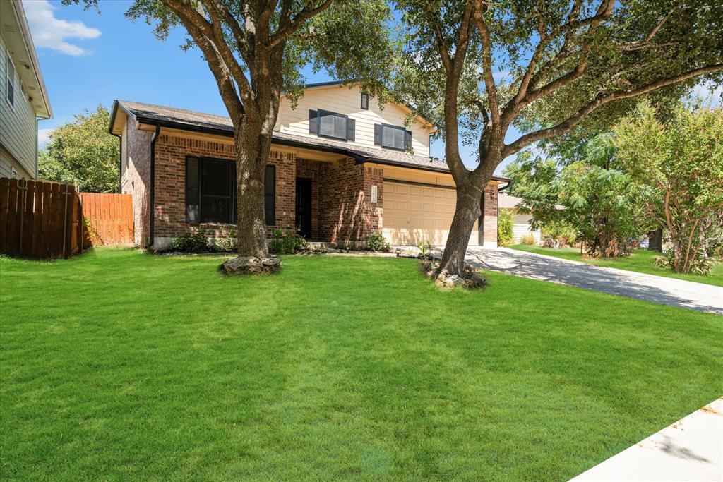 11925 Kilmartin Ln Property Photo 3
