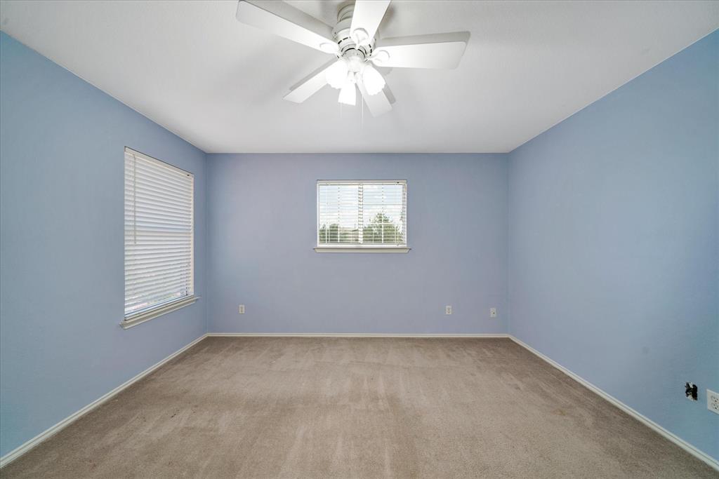 11925 Kilmartin Ln Property Photo 32