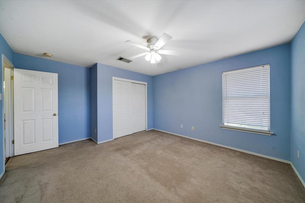 11925 Kilmartin Ln Property Photo 35