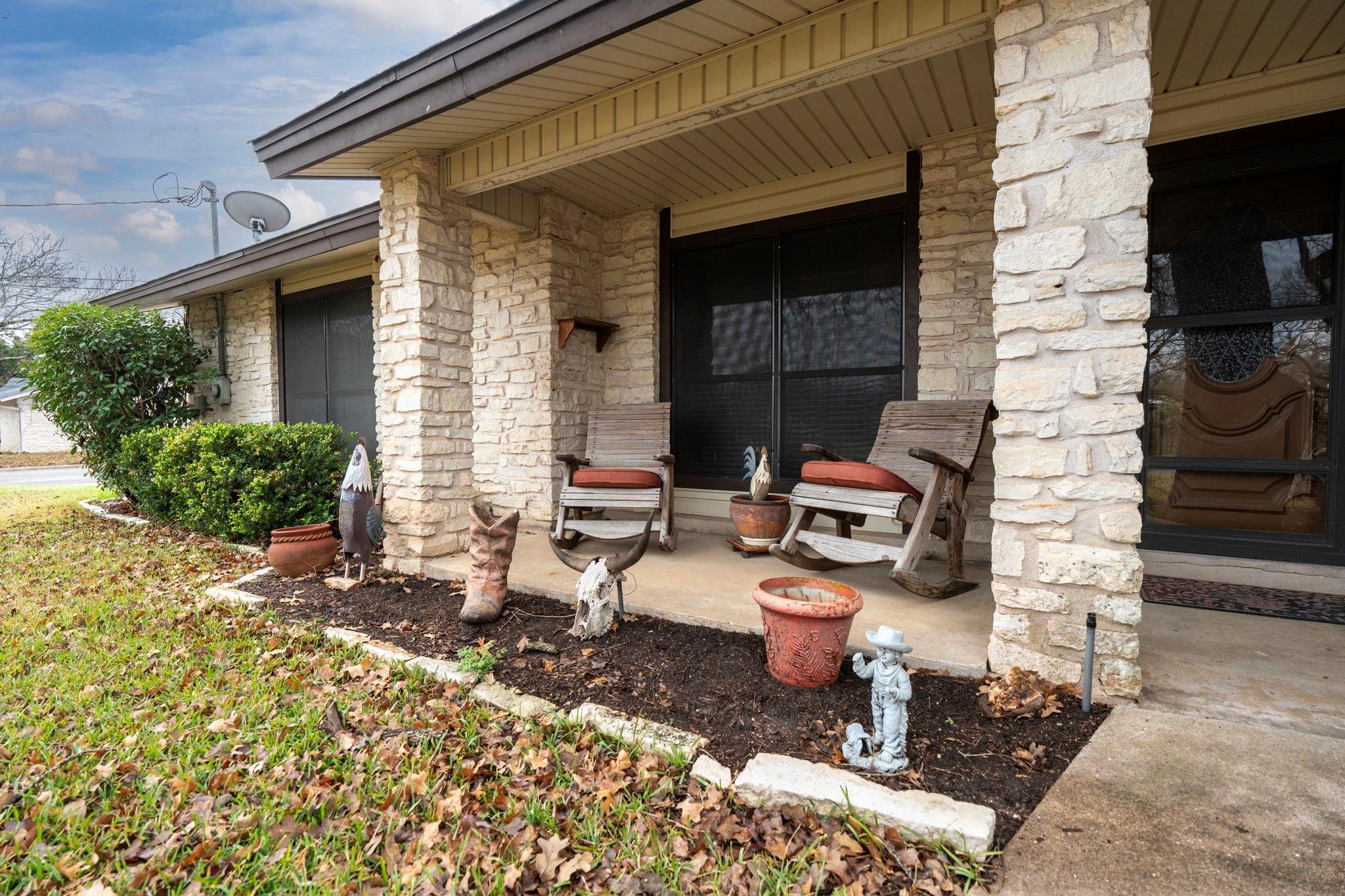 3400 Buffalo Springs Trl Property Photo 5