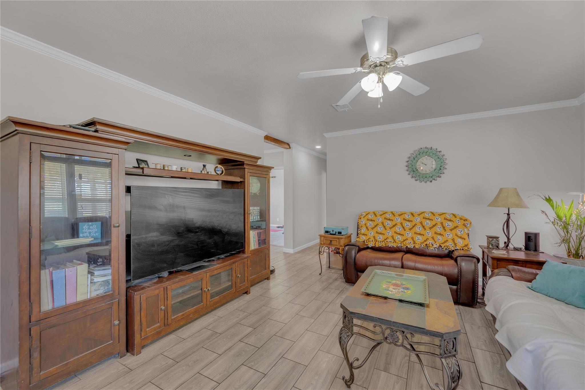 213 River Front Dr Property Photo 24