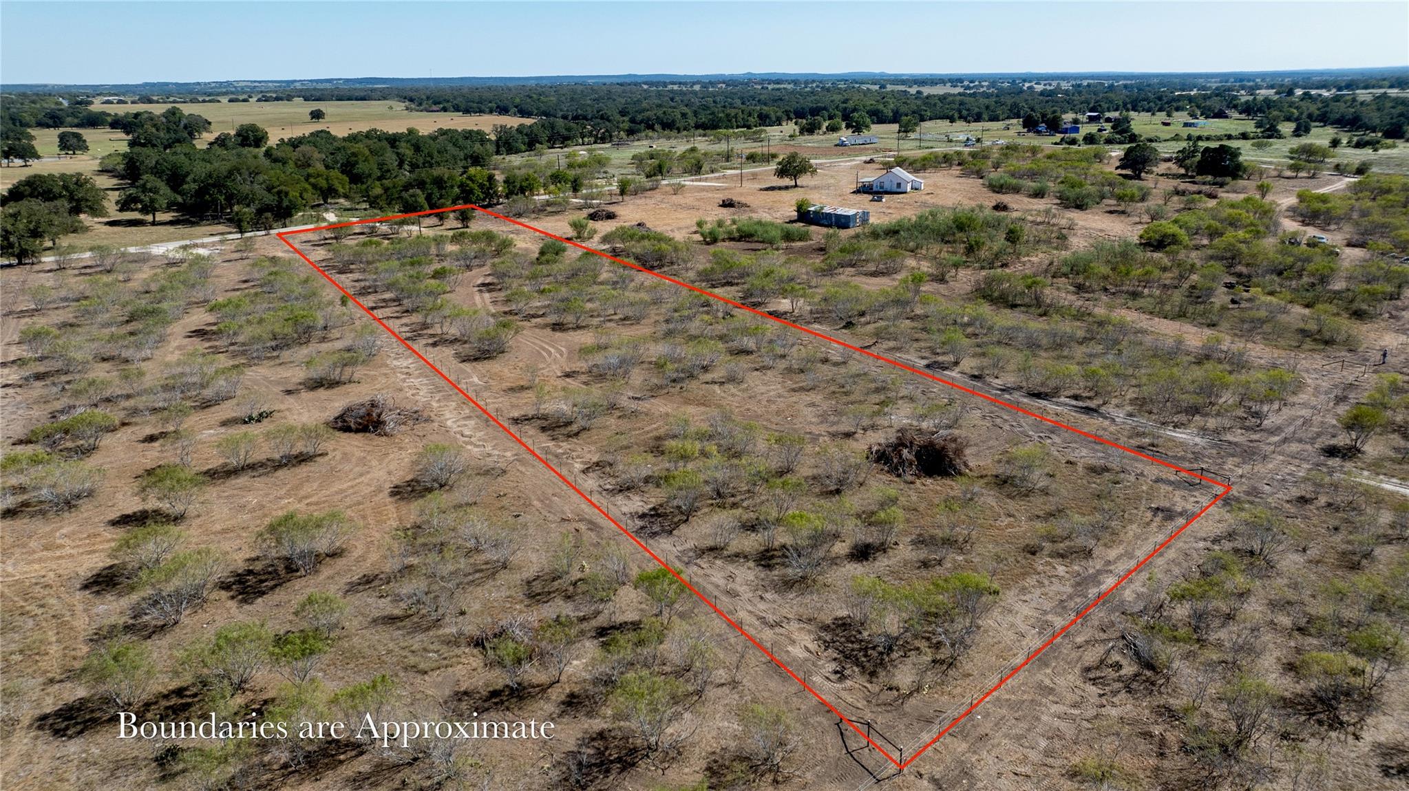 139 Spanish Oak Rd Property Photo 3
