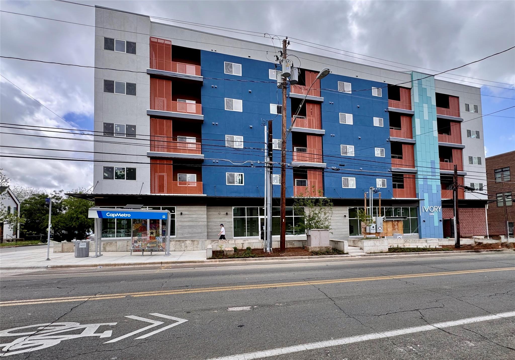 1309 Chicon St #202