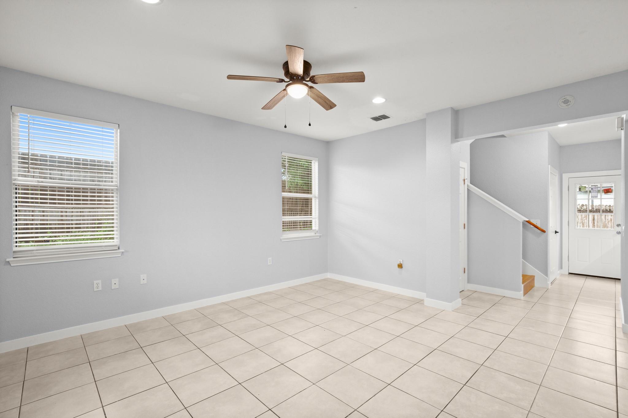 7617 Bennett Ave #b Property Photo 5