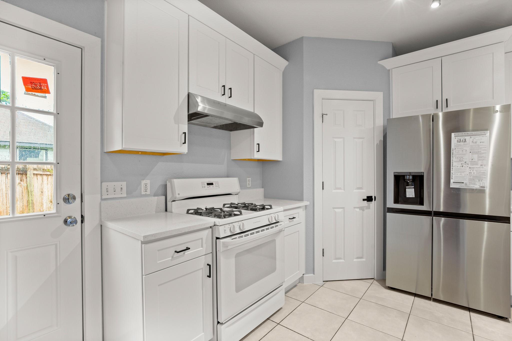 7617 Bennett Ave #b Property Photo 8
