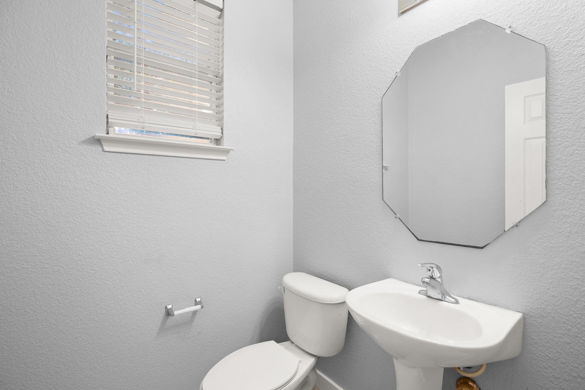 7617 Bennett Ave #b Property Photo 12