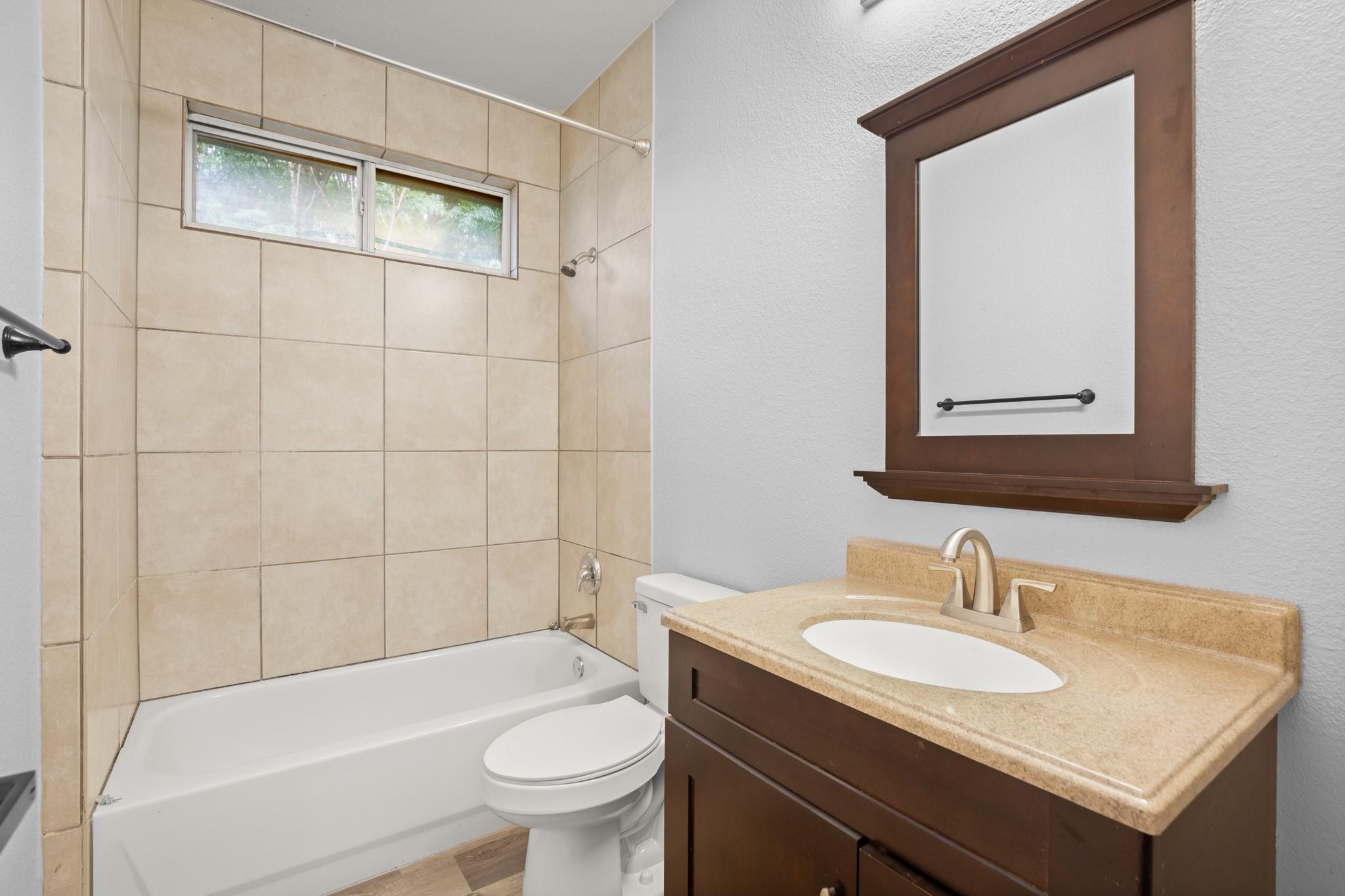 7617 Bennett Ave #b Property Photo 14