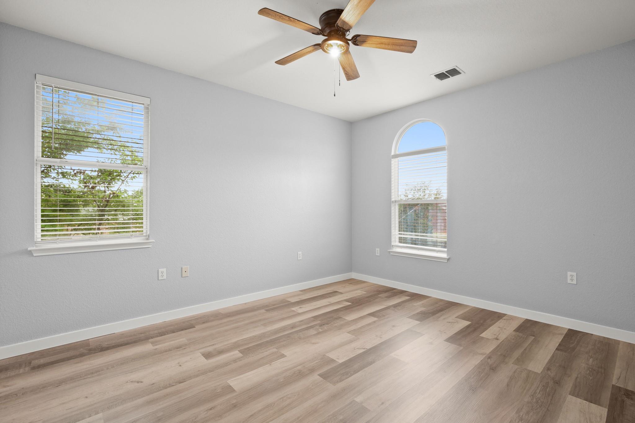 7617 Bennett Ave #b Property Photo 15