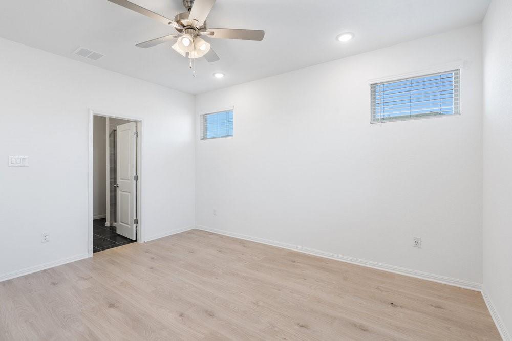 1812 Halas St Property Photo 16