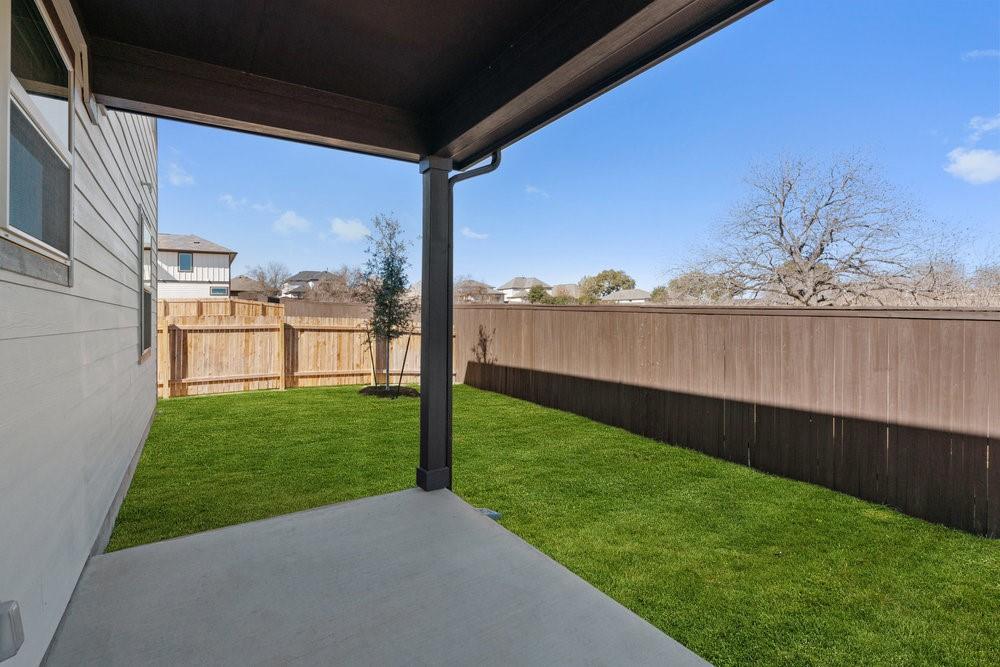 1812 Halas St Property Photo 26