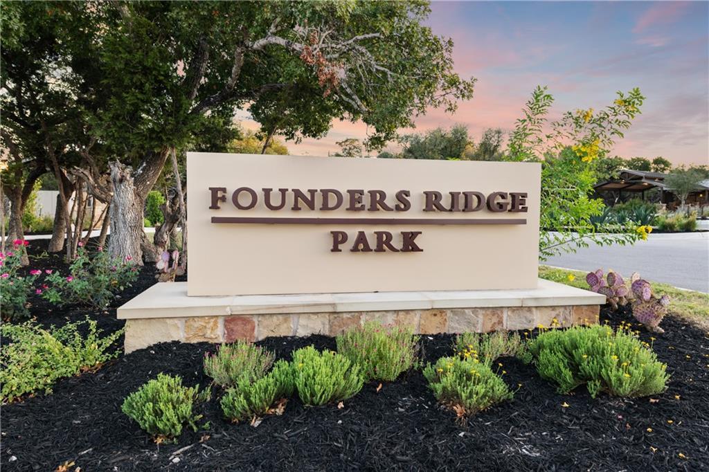 779 Founders Rdg Property Photo 32