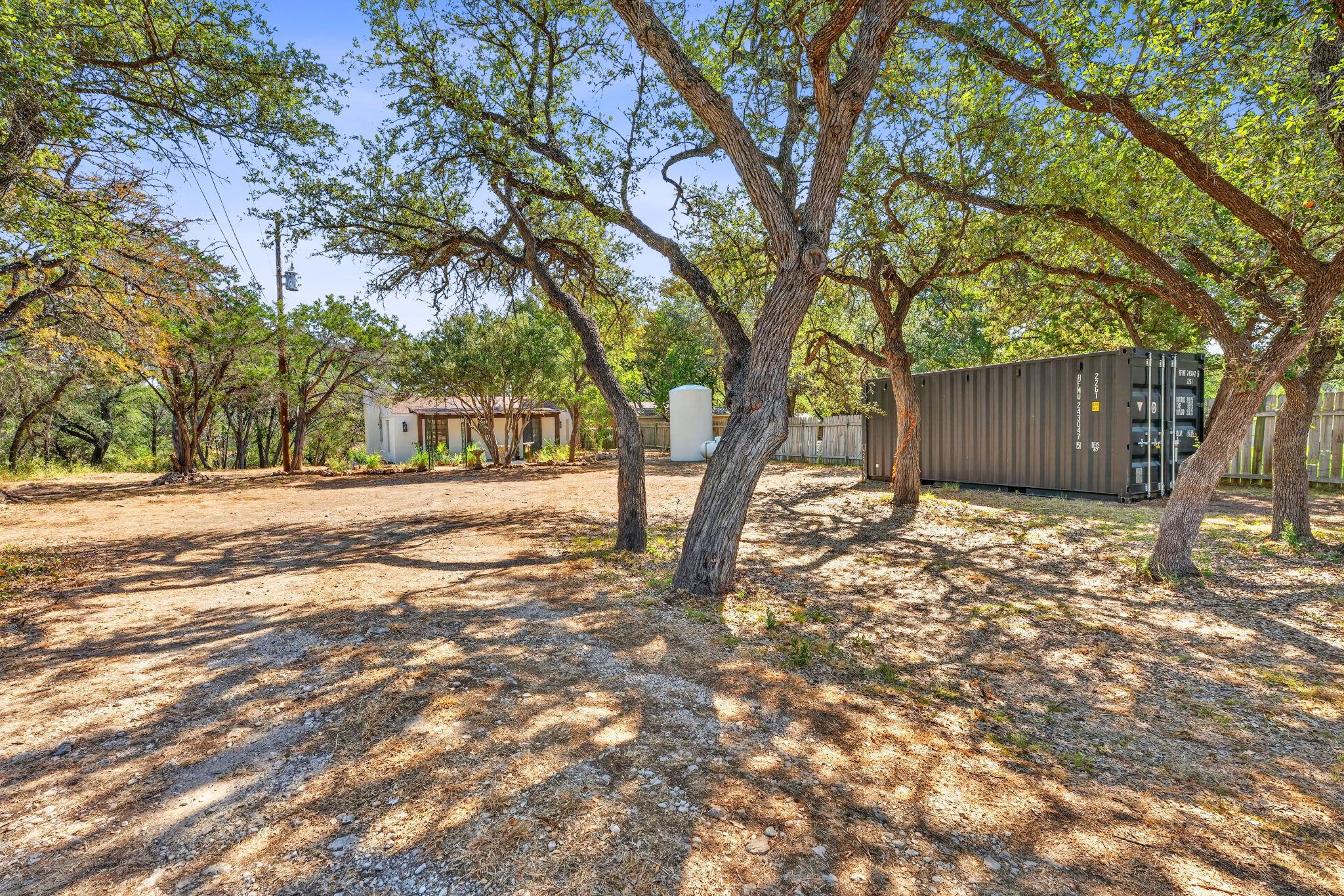 2609 Oak Ridge Dr Property Photo 26