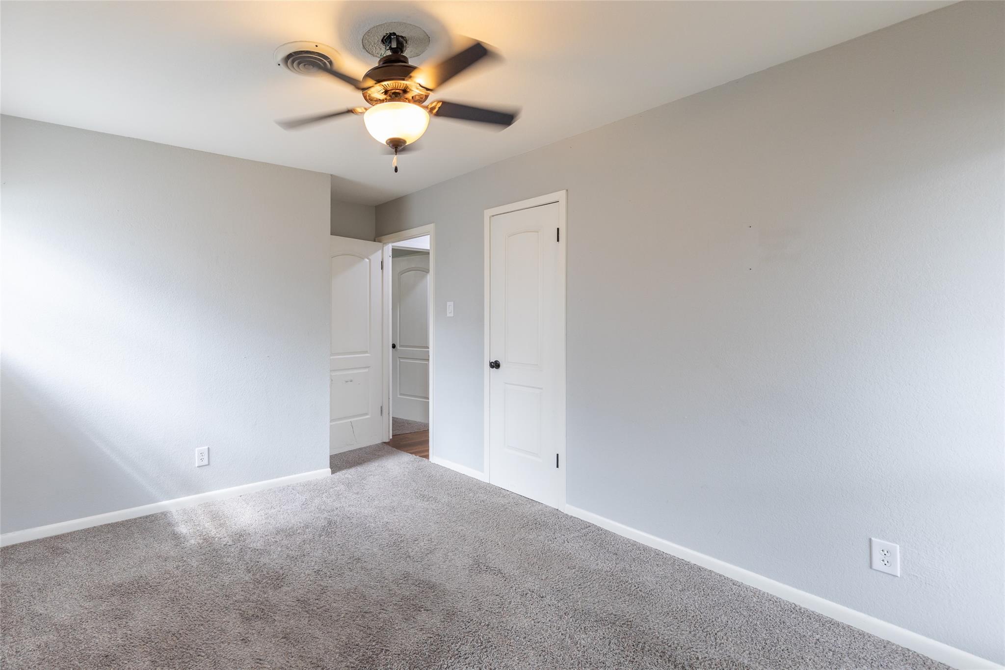 926 Harrison Ave Property Photo 11