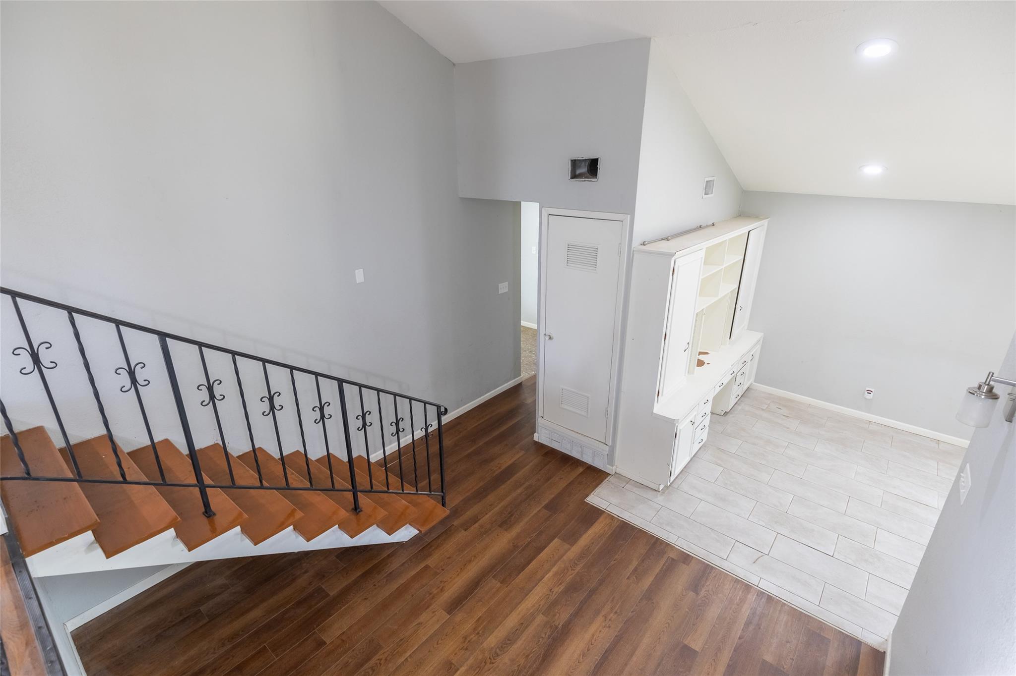 926 Harrison Ave Property Photo 16