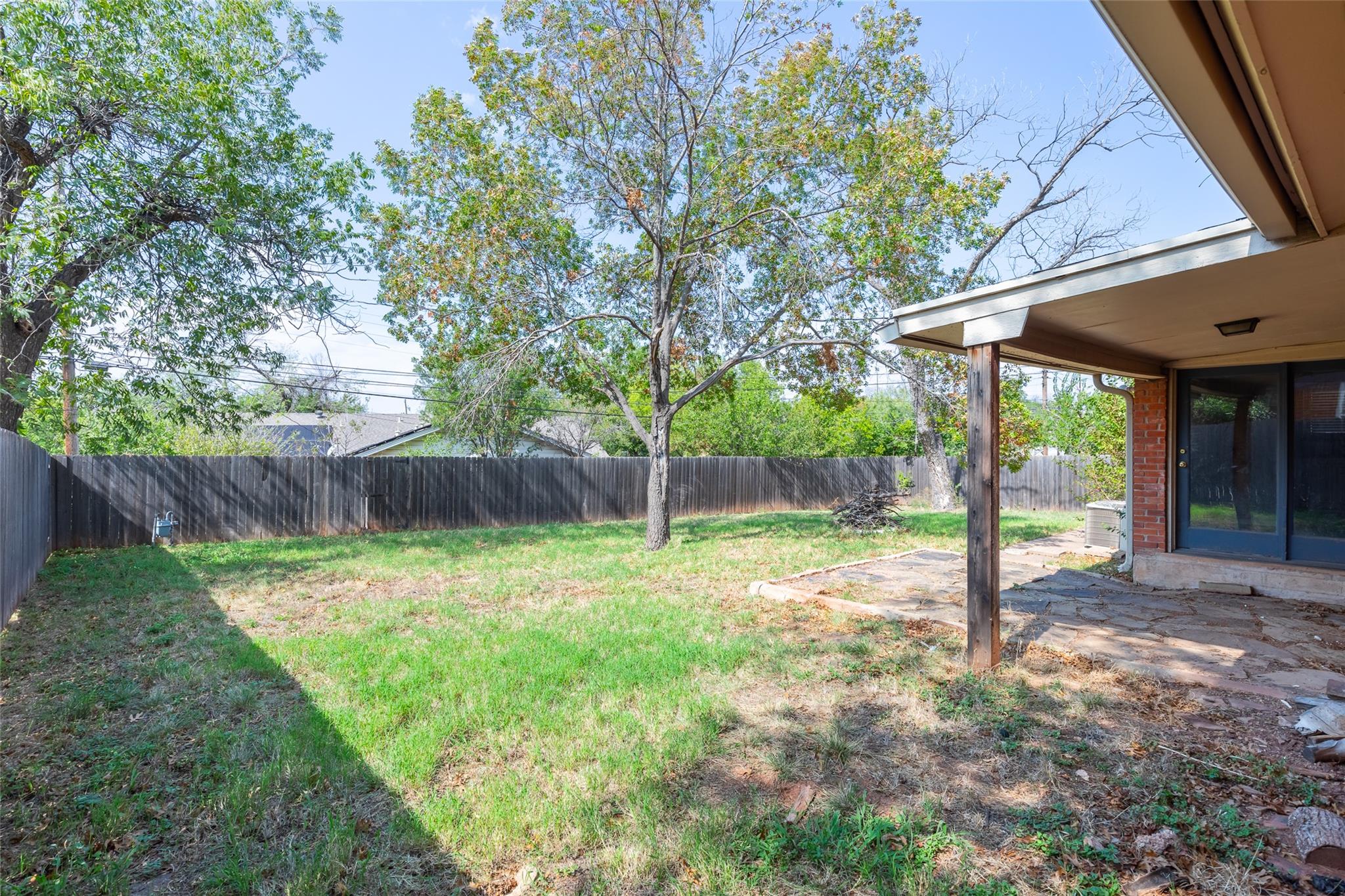 926 Harrison Ave Property Photo 30