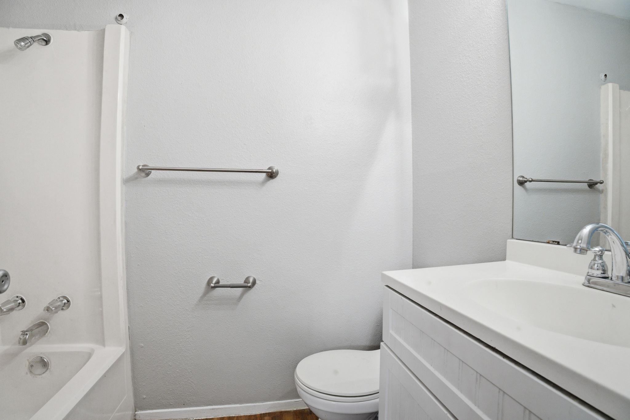 5204 Nuckols Crossing Rd #b Property Photo 7