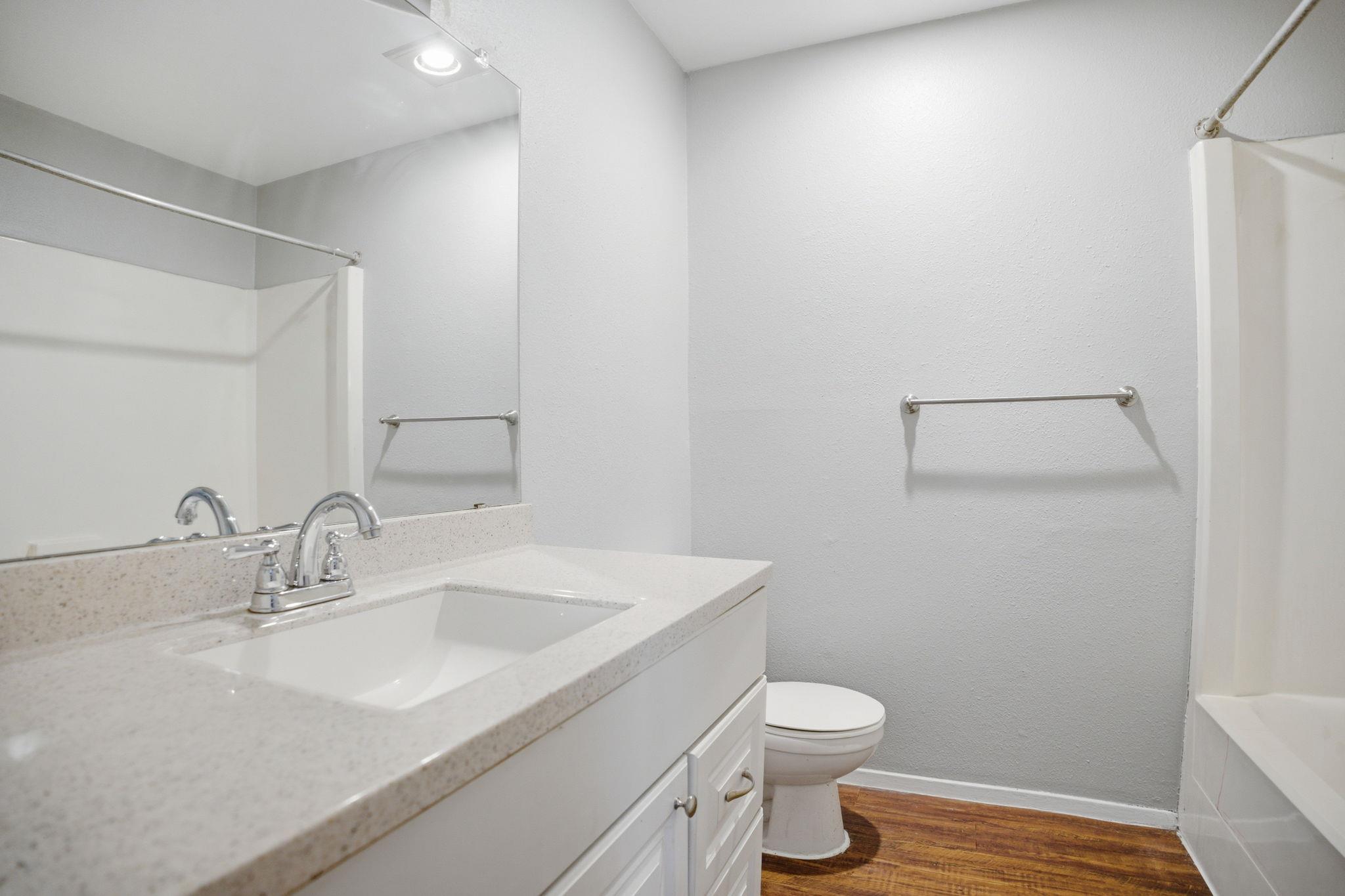 5204 Nuckols Crossing Rd #b Property Photo 15