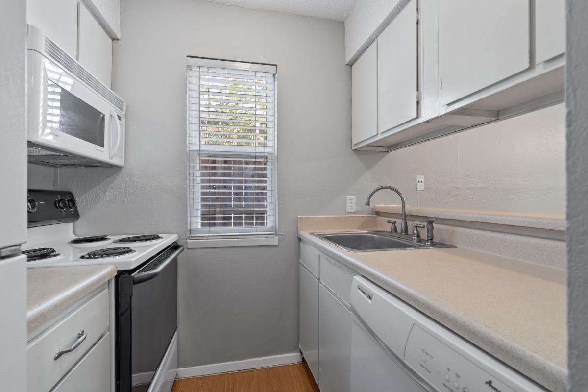 4103 Speedway None #205 Property Photo 12
