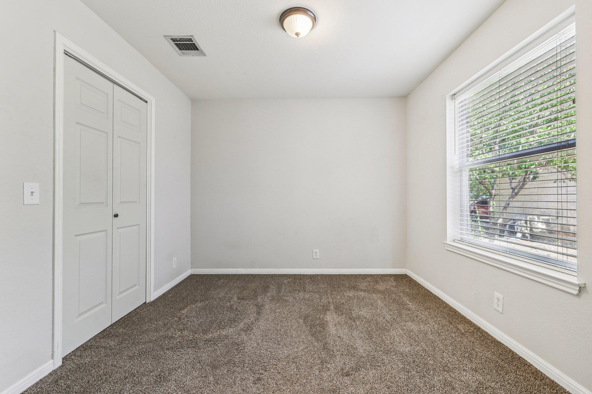 602 Los Robles Rd Property Photo 12