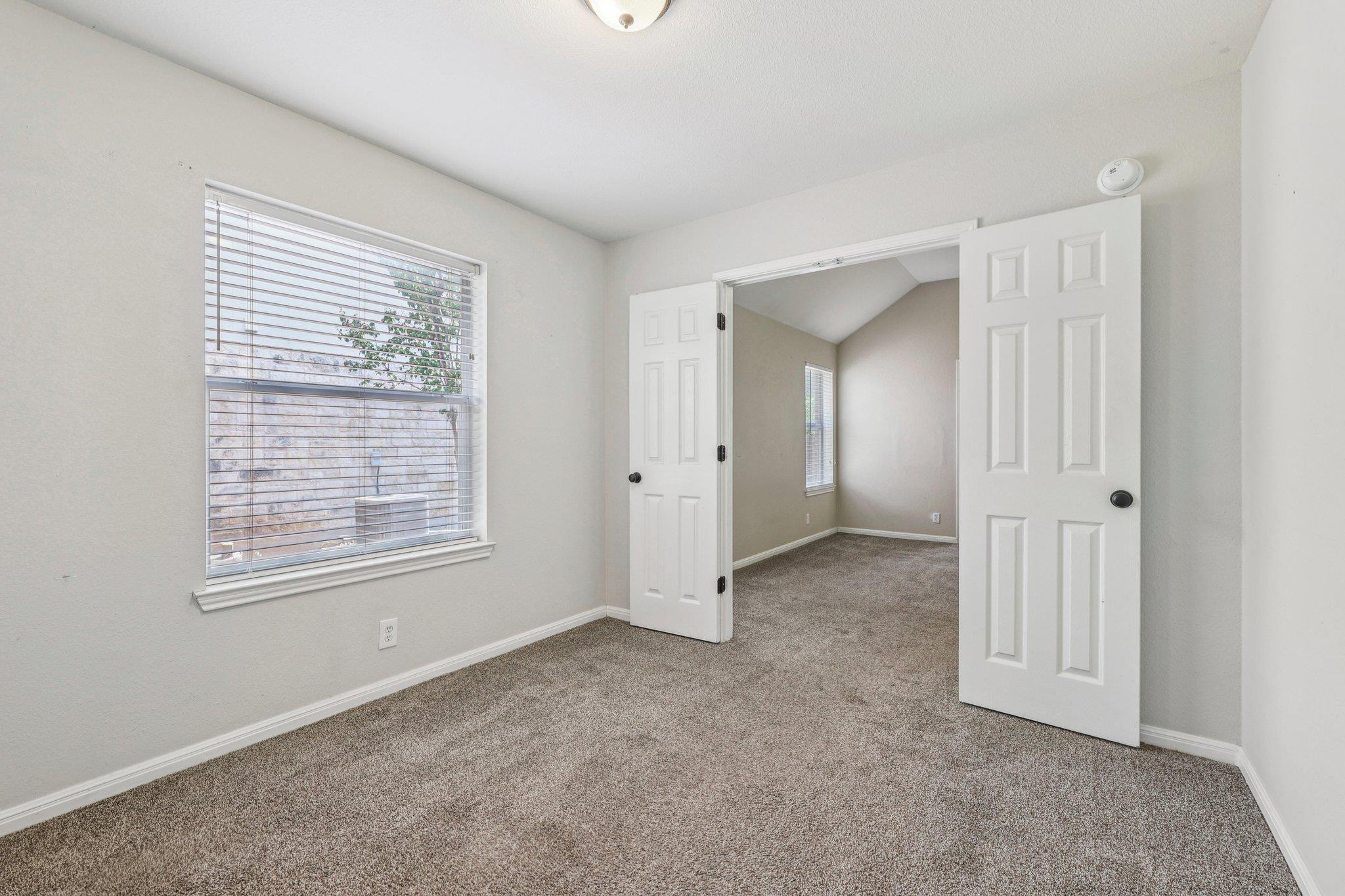 602 Los Robles Rd Property Photo 13