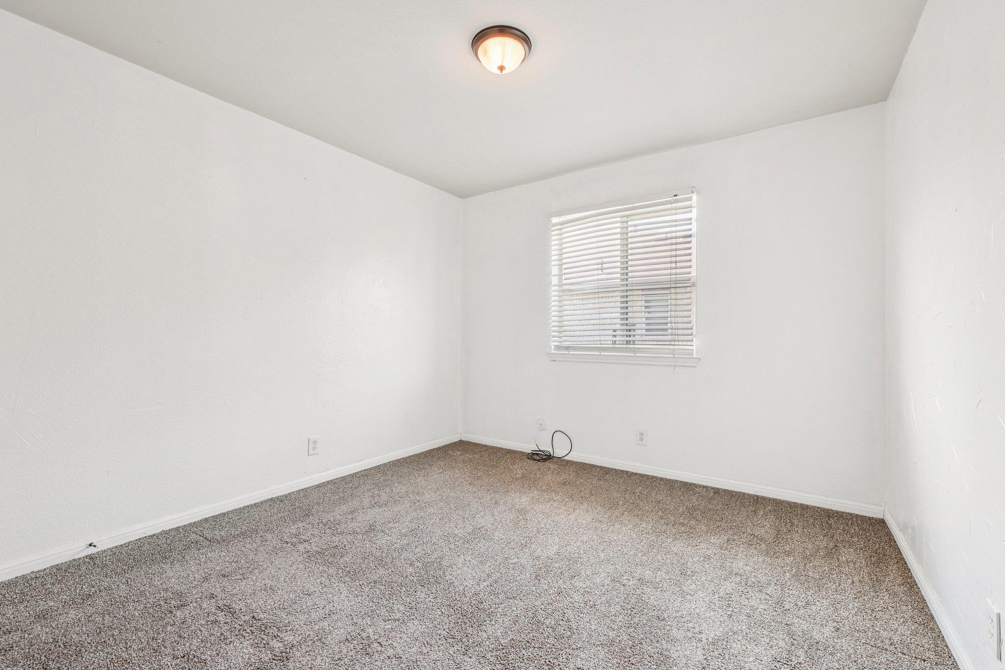 602 Los Robles Rd Property Photo 17