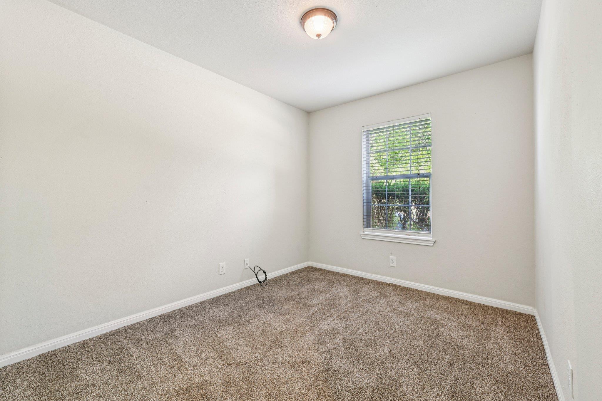 602 Los Robles Rd Property Photo 18