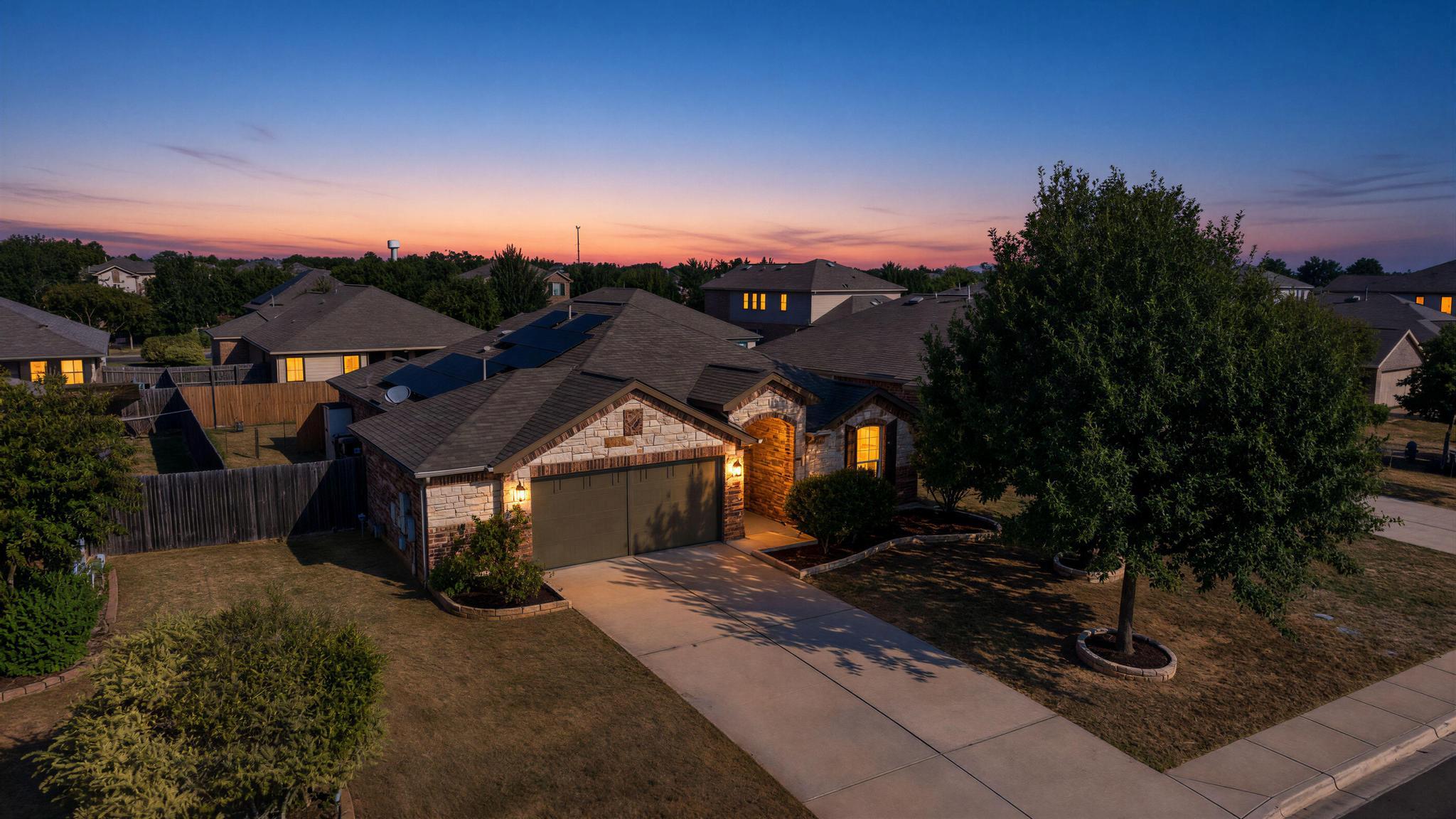 1428 Star Mdw Property Photo 34