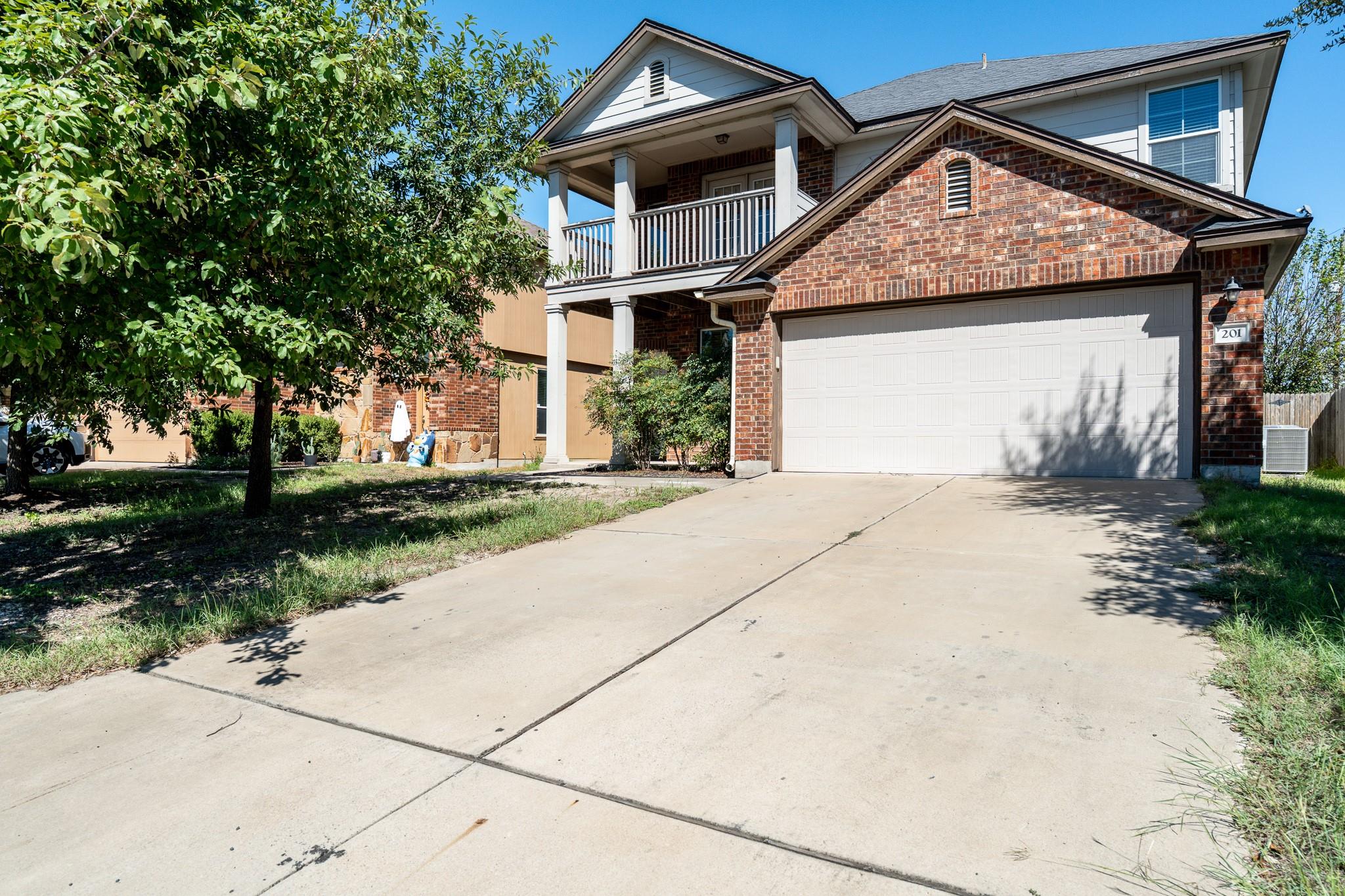 201 Geode Ln Property Photo 1