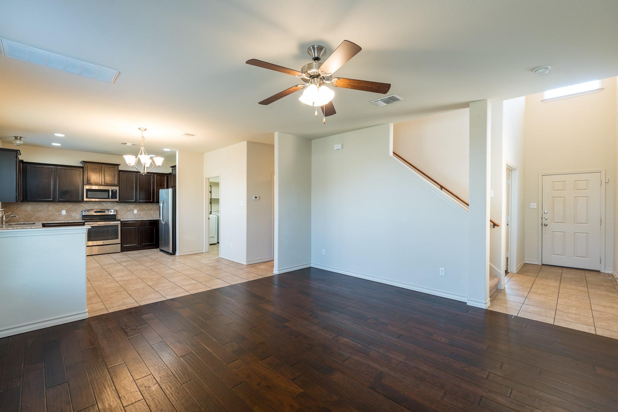 201 Geode Ln Property Photo 4