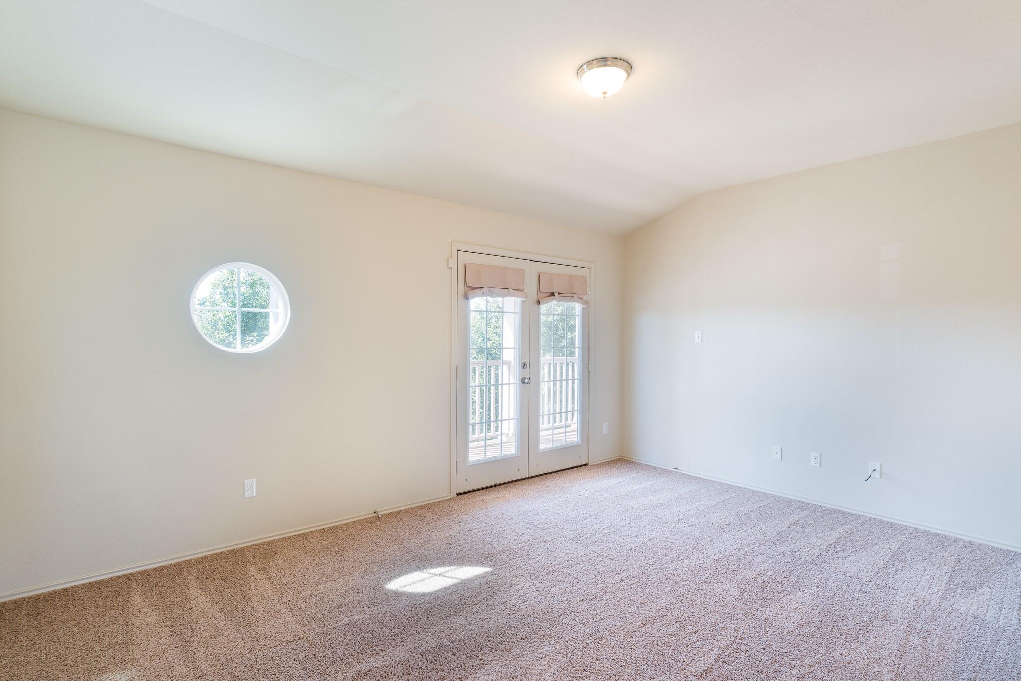 201 Geode Ln Property Photo 8