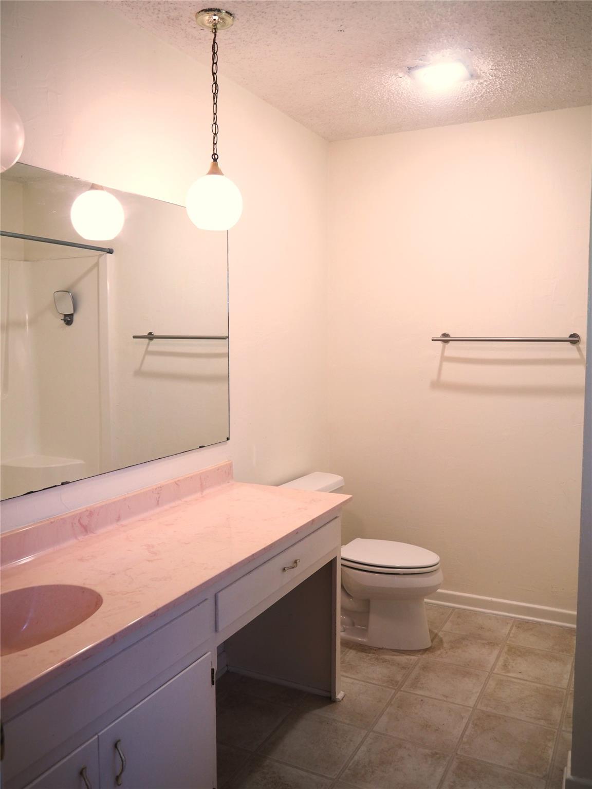 2506 Addison Ave Property Photo 12