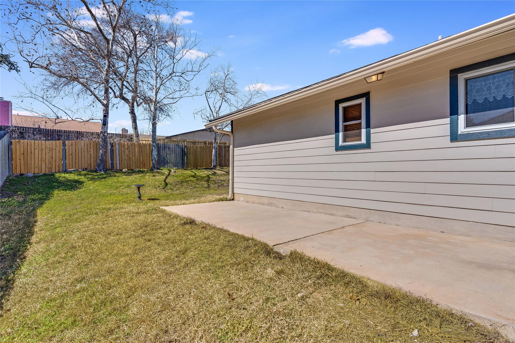 7604 Chelmsford Dr Property Photo 24