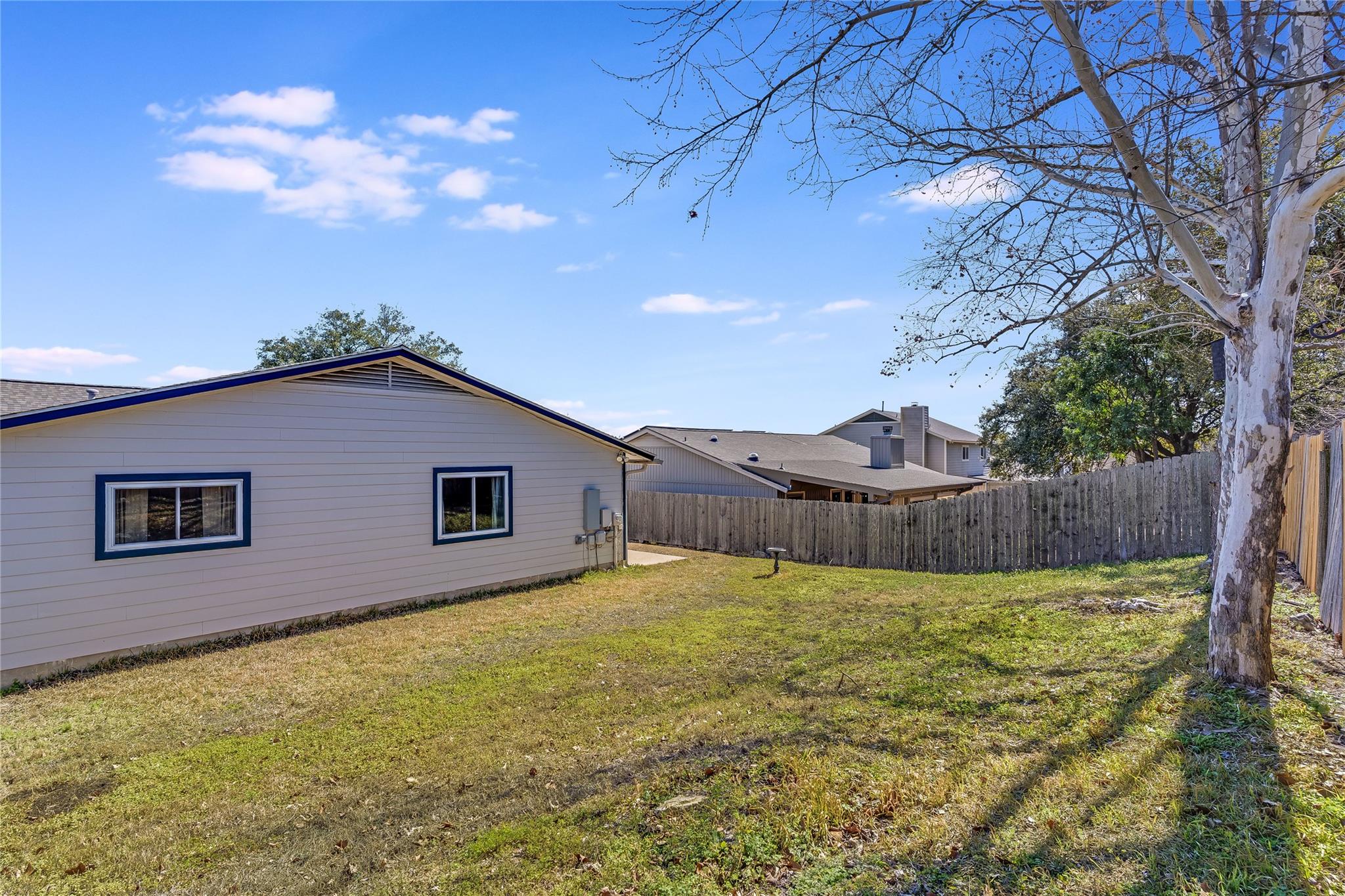 7604 Chelmsford Dr Property Photo 26