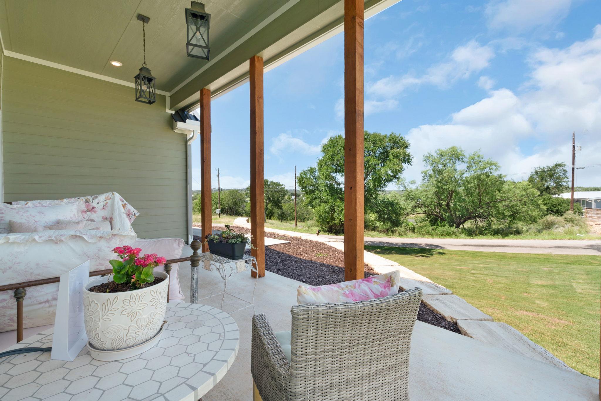 908 Sandy Mountain Dr