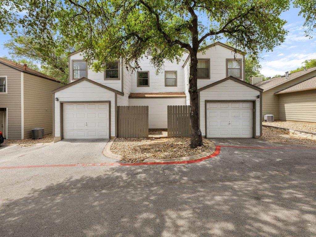 7825 Beauregard Cir #4 Property Photo 2